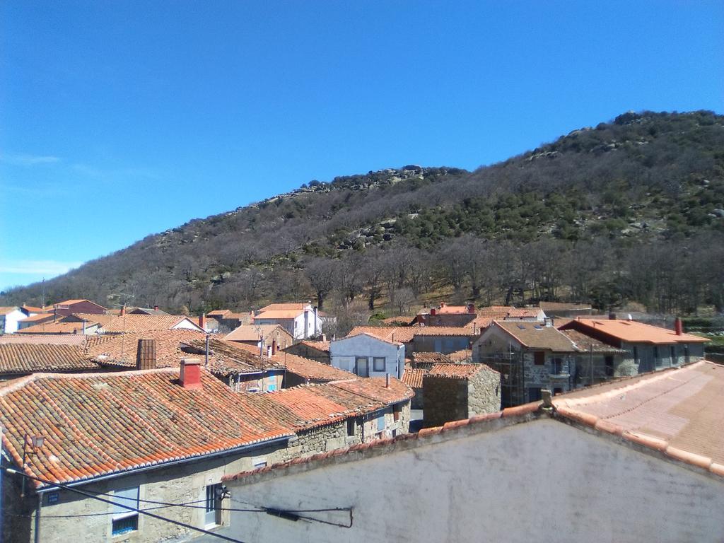 Apartamentos La Covatilla Neila de San Miguel 外观 照片