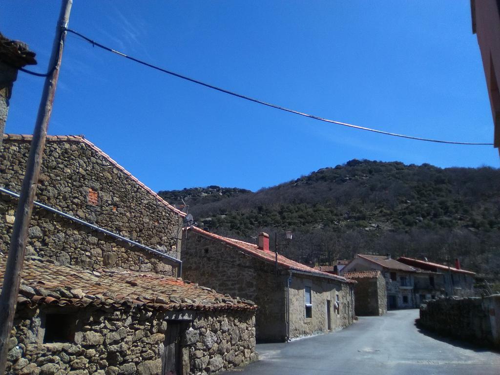 Apartamentos La Covatilla Neila de San Miguel 外观 照片