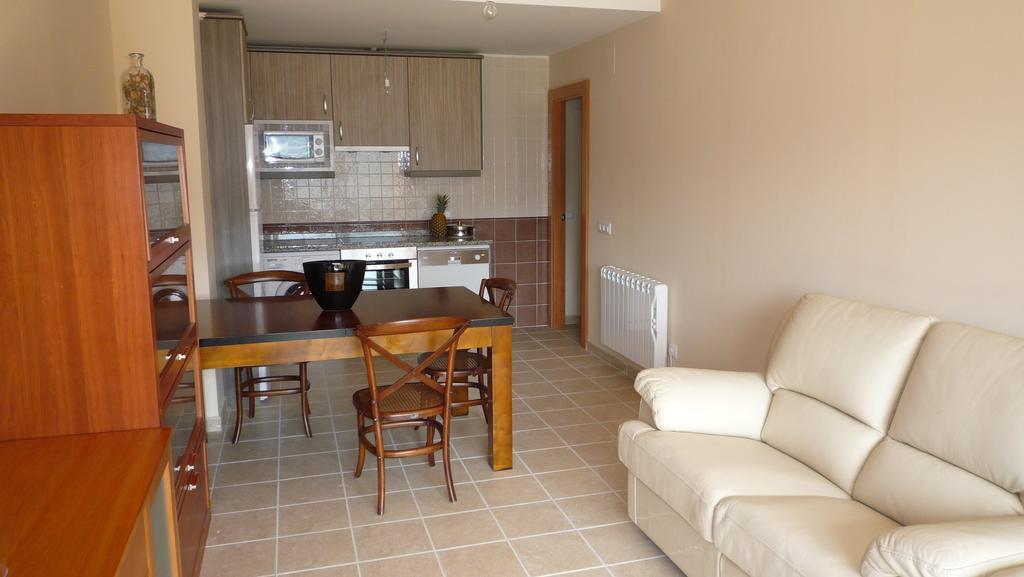 Apartamentos La Covatilla Neila de San Miguel 外观 照片